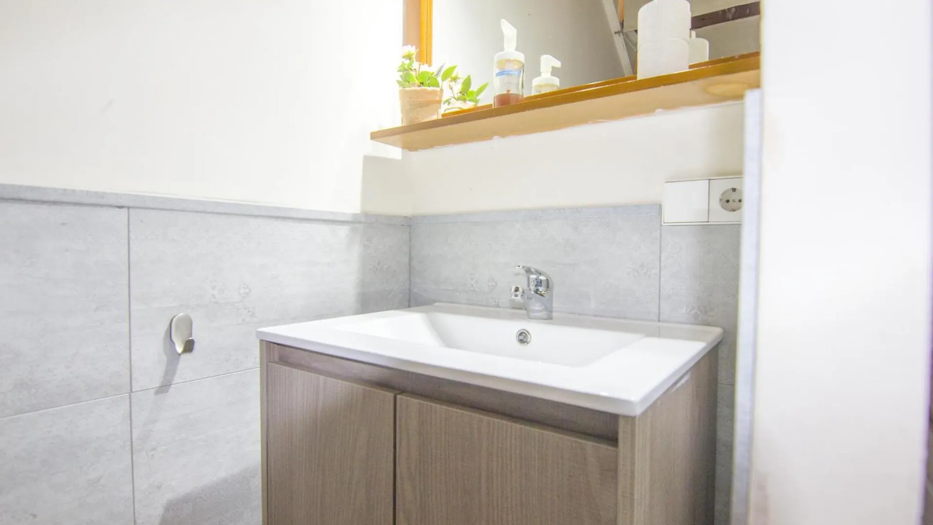 Rentalsevilla Alhondiga Seville